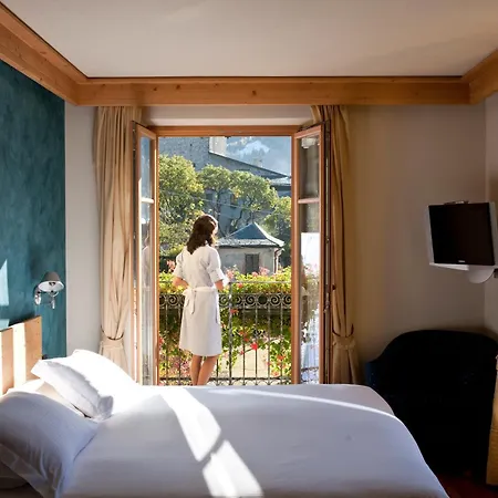 Meuble Sertorelli Reit 3* ボルミオ