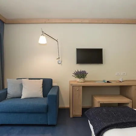 ホテル Meuble Sertorelli Reit 3*