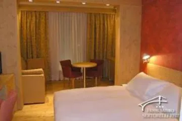 Meuble Sertorelli Reit 보르미오