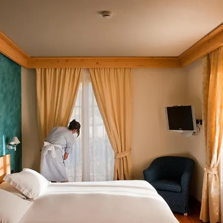 Meuble Sertorelli Reit 보르미오
