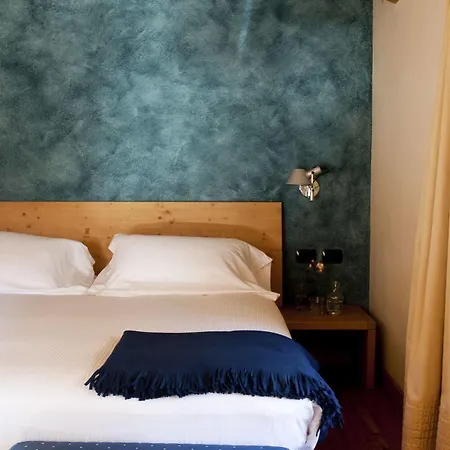 Meuble Sertorelli Reit Szálloda
