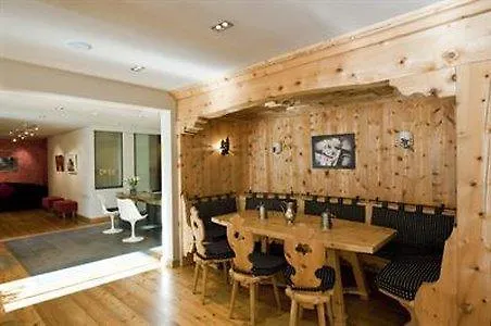 Meublè Sertorelli Reit 3* Bormio